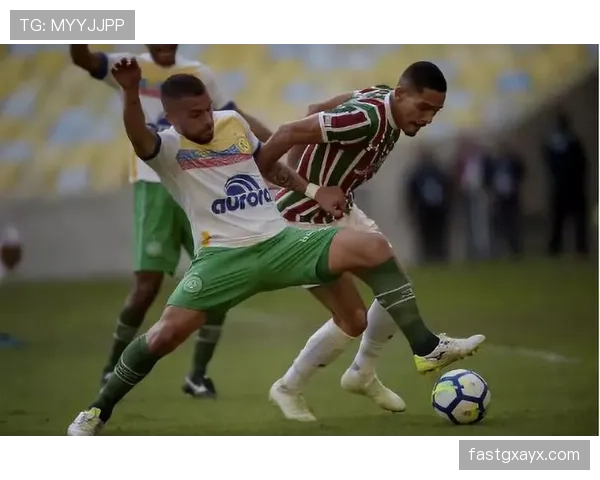 阿什拉夫防守稳健状态回暖，成球队后防中坚