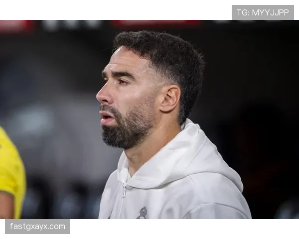 皇马后防伤病名单扩大,防守稳定性面临考验,赛季走势或受影响 皇马后防伤病名单扩大,防守稳定性面临考验,赛季走势或受影响